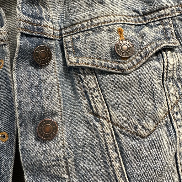 Aritzia Talula Denim Jacket - Picture 3 of 10